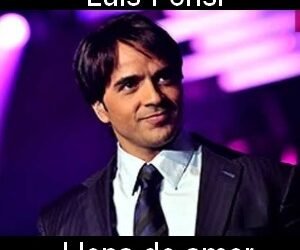 Letra y acordes de guitarra y piano