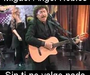 Letra y acordes de guitarra y piano