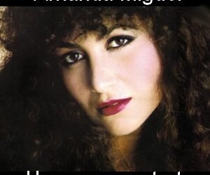 Letra y acordes de guitarra y piano