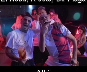 Letra y acordes de guitarra y piano