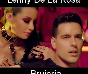 Letra y acordes de guitarra y piano