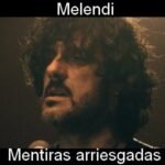 Letra y acordes de guitarra y piano