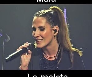 Letra y acordes de guitarra y piano