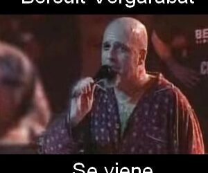 Letra y acordes de guitarra y piano