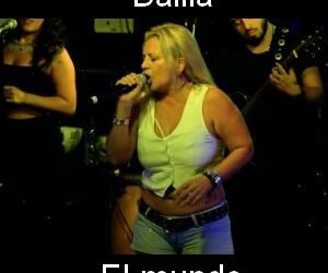 Letra y acordes de guitarra y piano