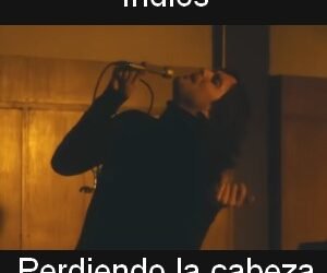 Letra y acordes de guitarra y piano