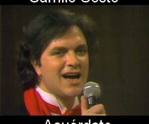 Letra y acordes de guitarra y piano