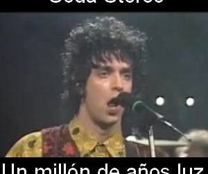 Letra y acordes de guitarra y piano