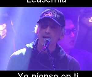 Letra y acordes de guitarra y piano