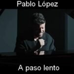 Letra y acordes de guitarra y piano