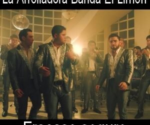 Letra y acordes de guitarra y piano
